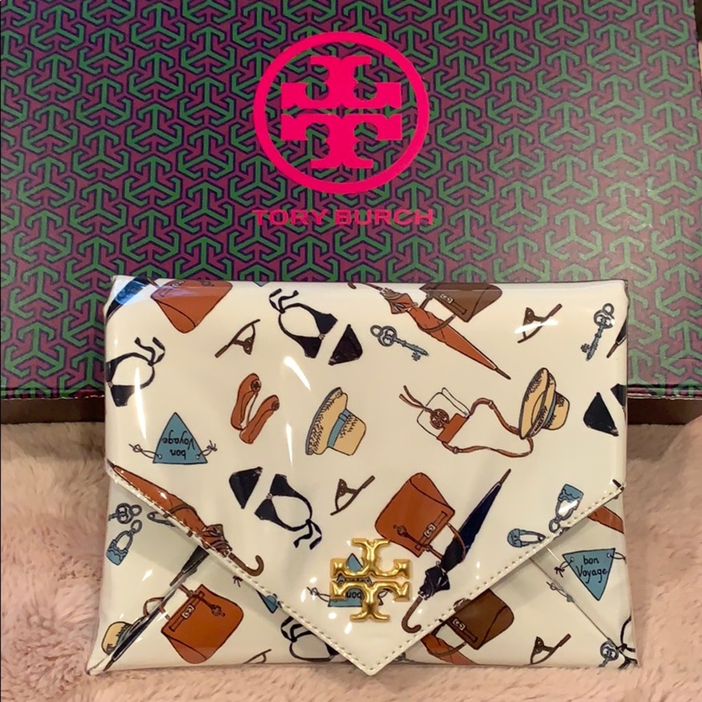 Tory Burch Clear Bon Voyage Envelope Clutch Mask
